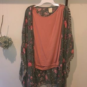 one size kimono plus a m shirt